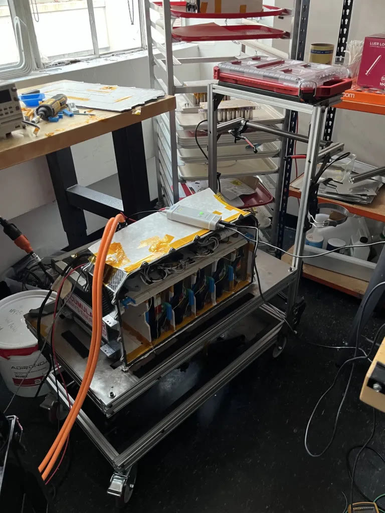 Battery cart in action with battery loaded