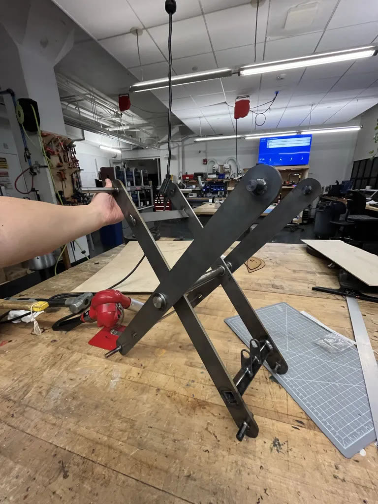 Finished scissor lift